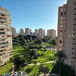 Rent4 Malaga La Playa דירה *