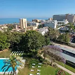 Rent4 Malaga La Playa * טורמולינוס