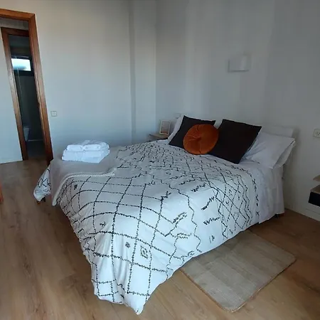 Apartmán Rent4 Malaga La Playa *
