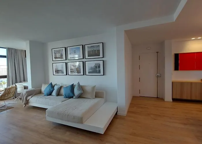 Rent4 Malaga La Playa Lejlighed *